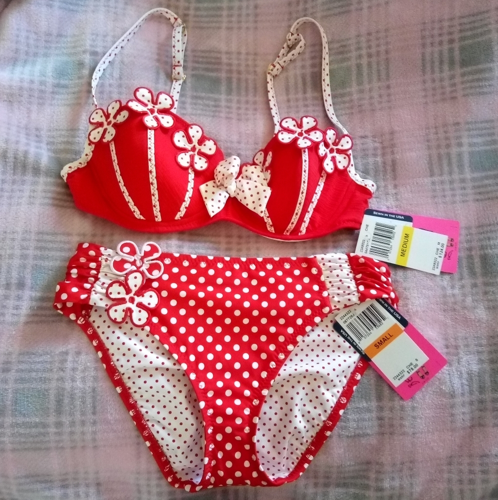NWT Betsey Johnson Two Piece Swimsuit